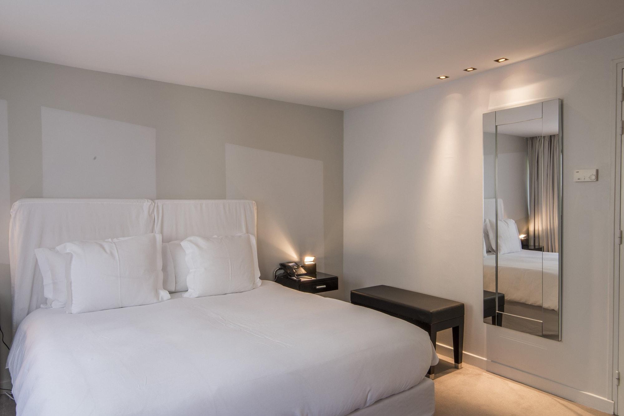 La Maison Champs Elysees Paris Exterior photo